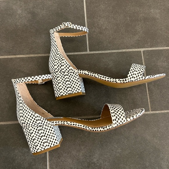 Steve Madden Irenee Heel Sandals Polka Dot - Picture 3 of 6